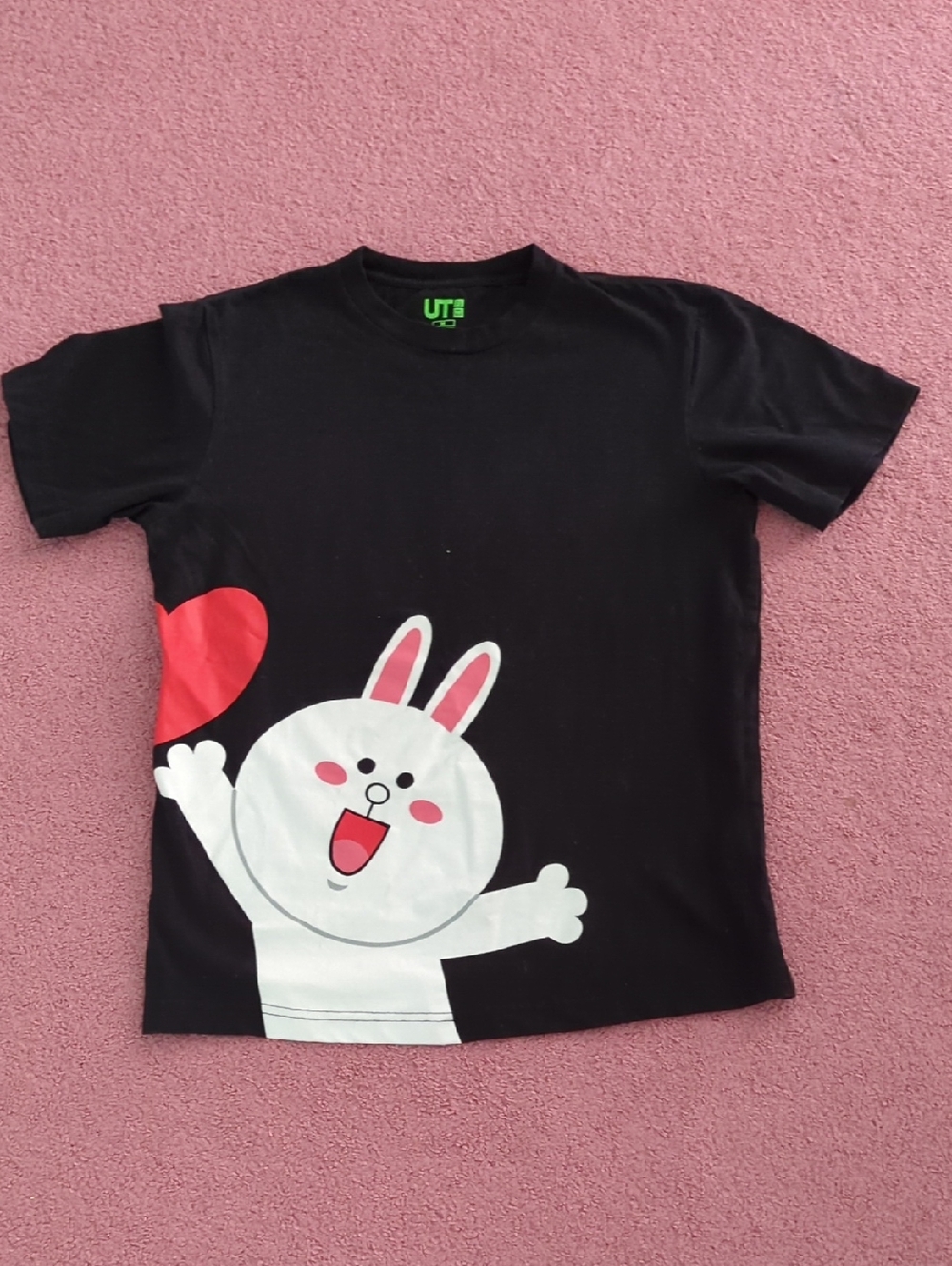 Uniqlo T-shirt (Line Friends)